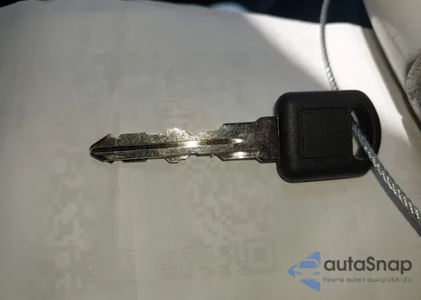 2002 Buick Park Avenue z USA, uszkodzony, nr VIN 1G4CW54K124136018